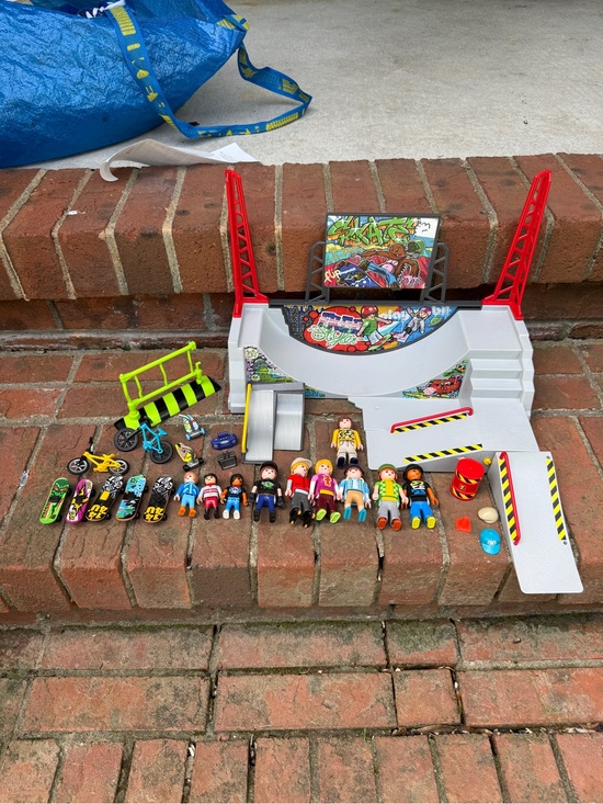 Playmobil Other - Playmobil Skateboarding Park Ramp Play Toys Set Skate Boarding